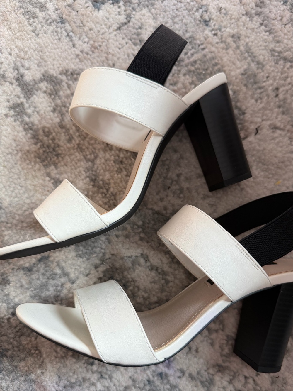 French Connection - like new. Unworn Women’s White Block Heel Sandals